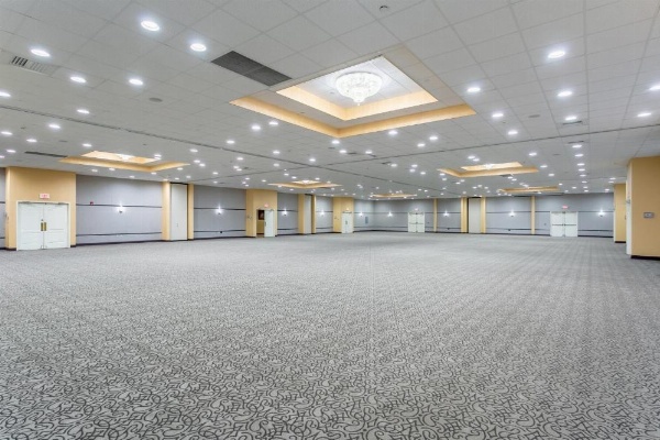 Aspire Hotel and Suites image 15